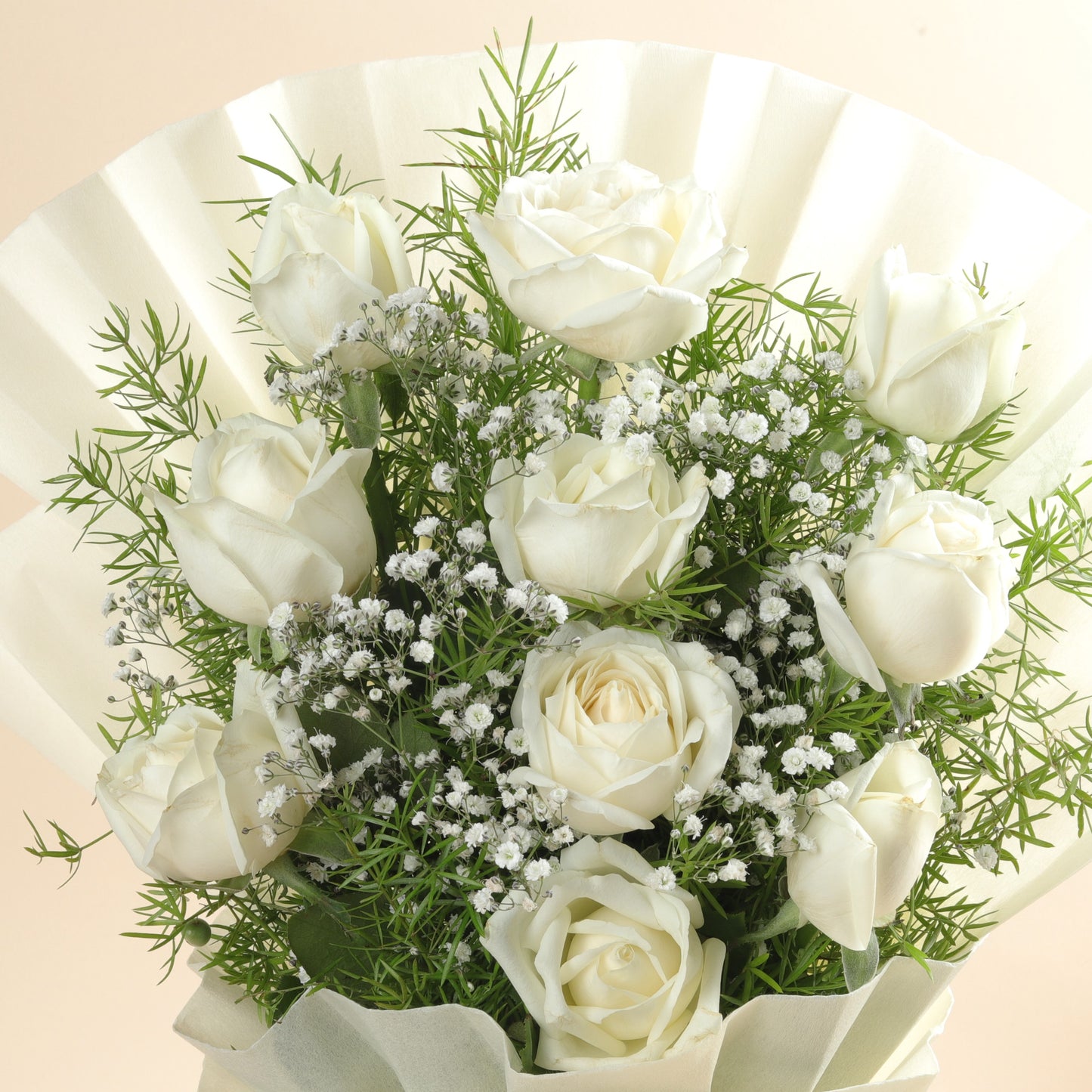 10 White Roses Bouquet