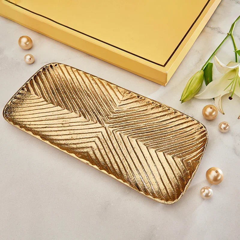 Artisanal Grooved Platter - The Gift Studio