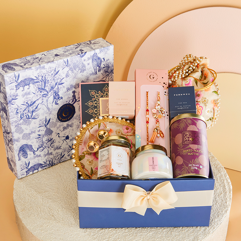 Aromatic Affection Bhaiya-Bhabhi Rakhi Hamper_The Gift Studio