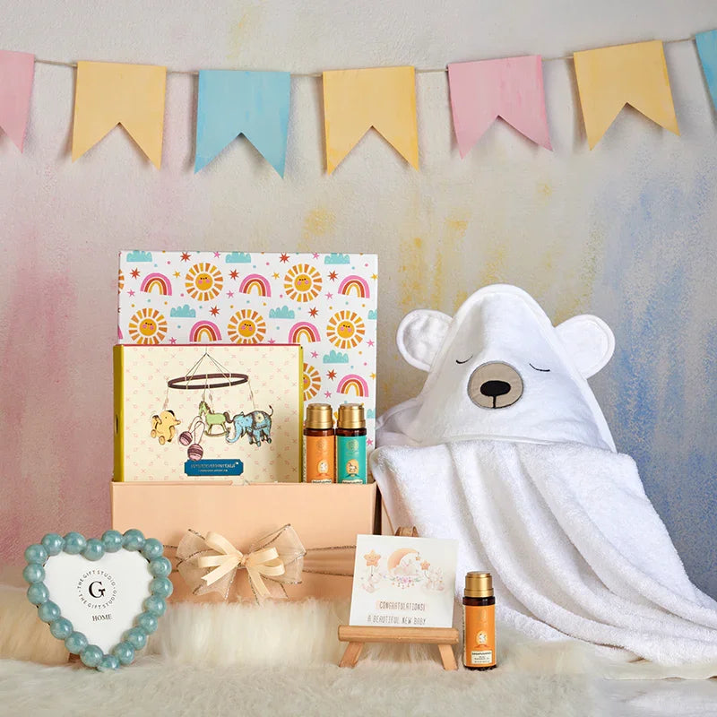 Baby Bath & Cuddle Hamper-The Gift Stduio