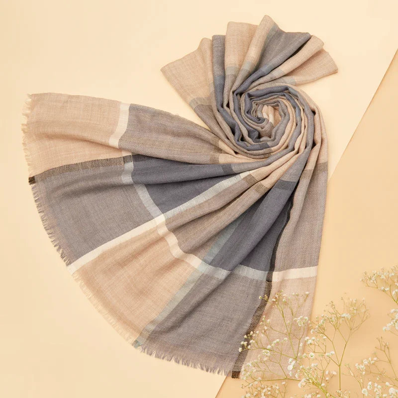 Chequered Cashmere Stole-The Gift Stduio