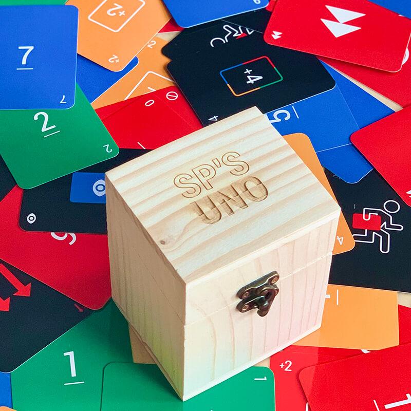 Personalized UNO - The Gift Studio