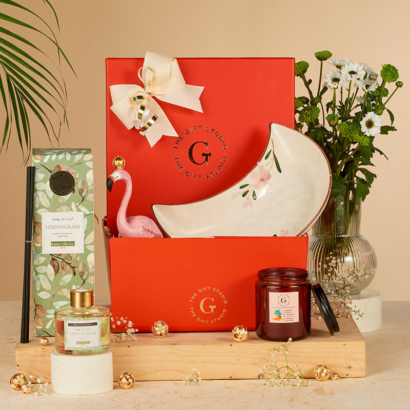 Lunar Love Luxury Gift Hamper For Sister