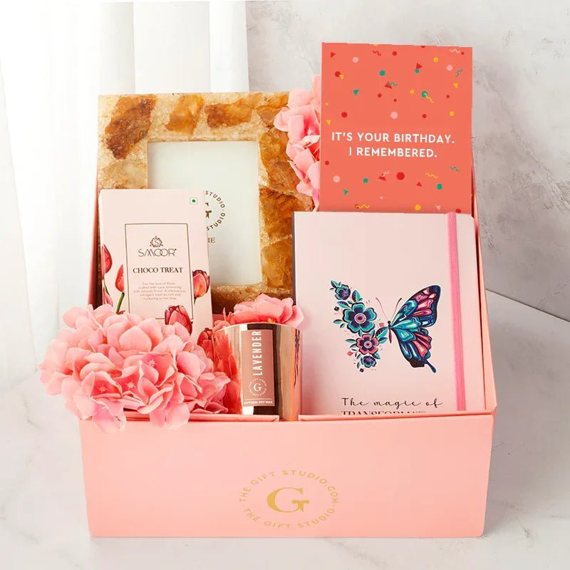 Mom’s Birthday Edit Hamper - The Gift Studio