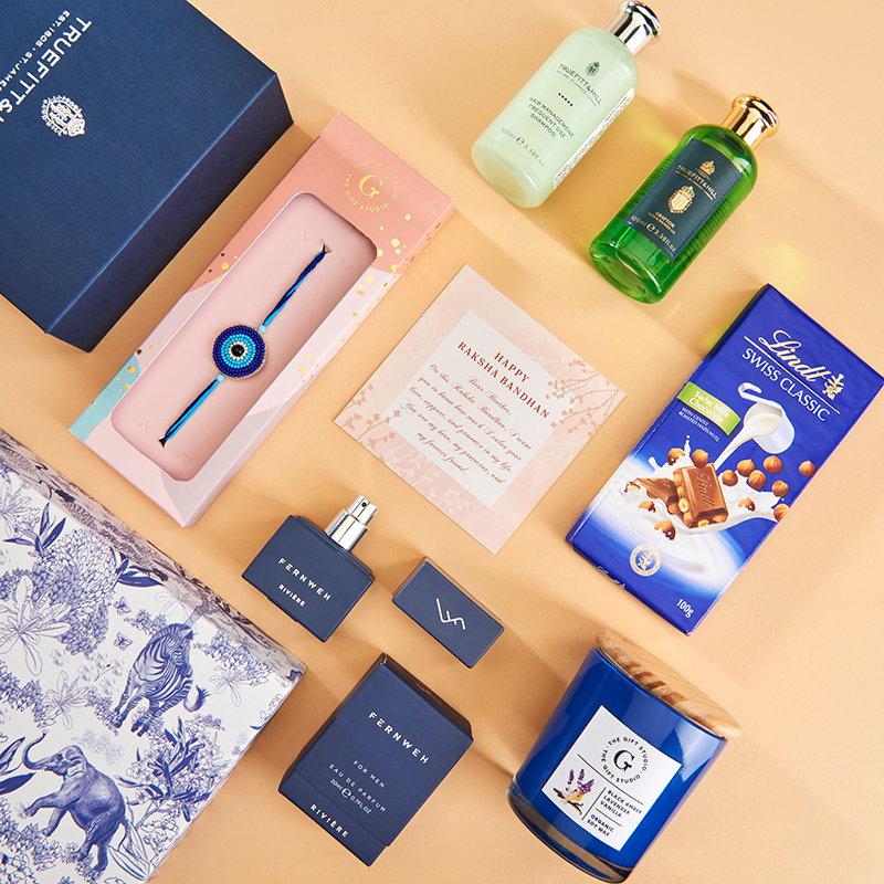 Rakhi Grooming Essential Hamper_The Gift Studio