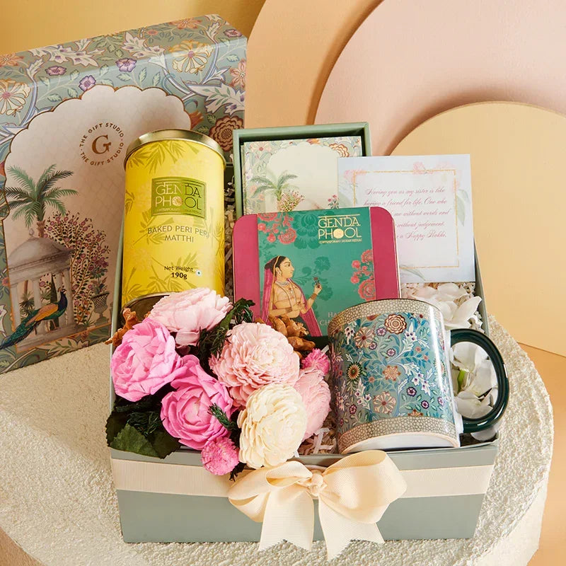 Royal Rakhi Hamper for Sister_The Gift Studio