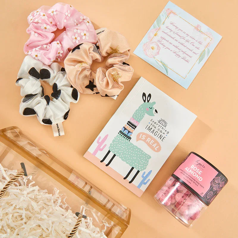 Sister’s Essentials Gift Bag_The Gift Studio