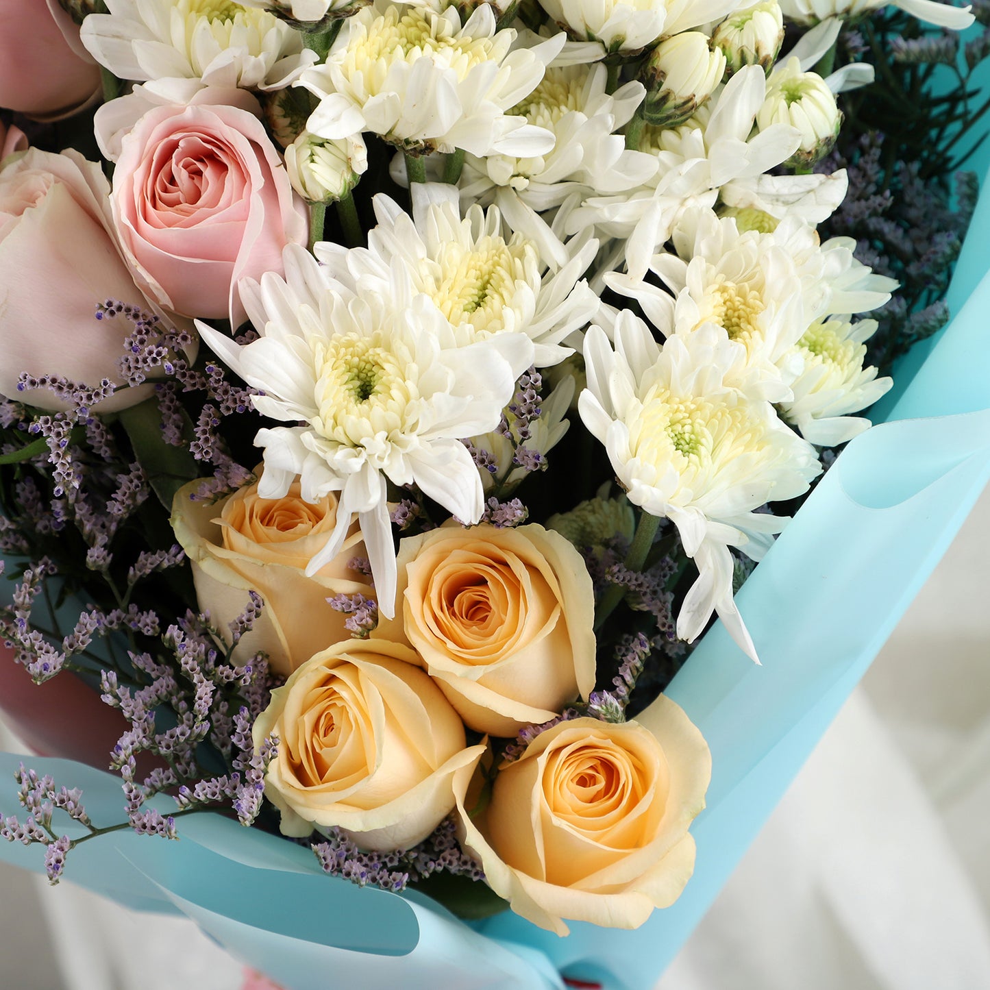 Sky Touch – Elegant Floral Ensemble