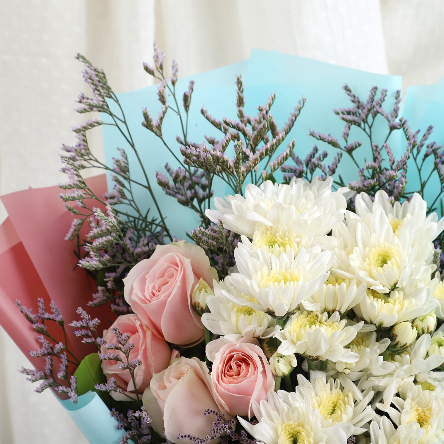 Sky Touch – Elegant Floral Ensemble