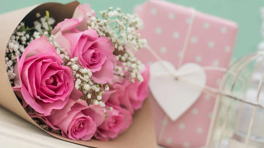 Thoughtful Flower Gifting: Inspiring Ideas & Essential Tips for a Meaningful Gesture