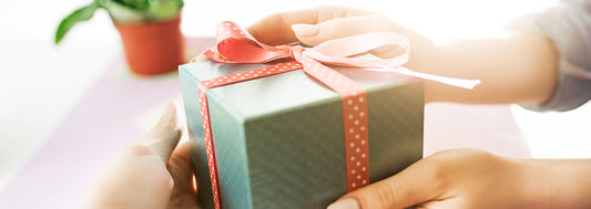 Gifting 101: Things To Keep in Mind When Buying a Gift