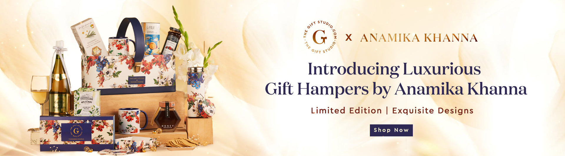 The Gift Studio L'EXCLUSIF Selection Cranberry 80g, Orange Peel 80g, Cocoa  75g & Rose Almond 75g | Dark Chocolate Bar | Diwali & Rakhi Gift Hampers  for Family, Friends & Employee :