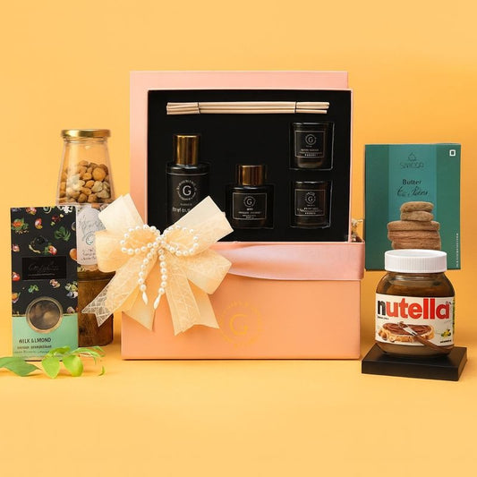 Candle and Crave Hamper (Blush)