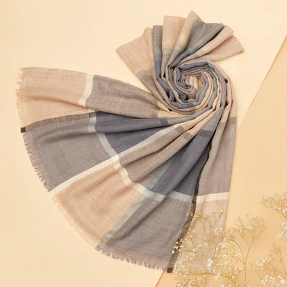 Chequered Cashmere Stole-The Gift Stduio