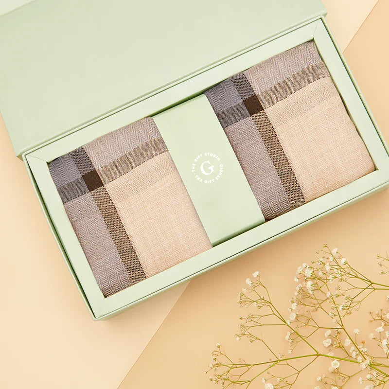 Chequered Cashmere Stole-The Gift Stduio