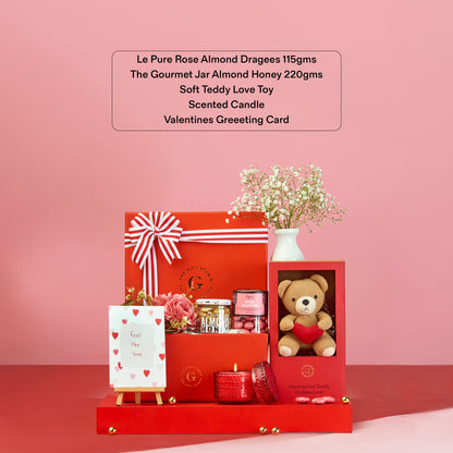 Cuddle Me Teddy Hamper