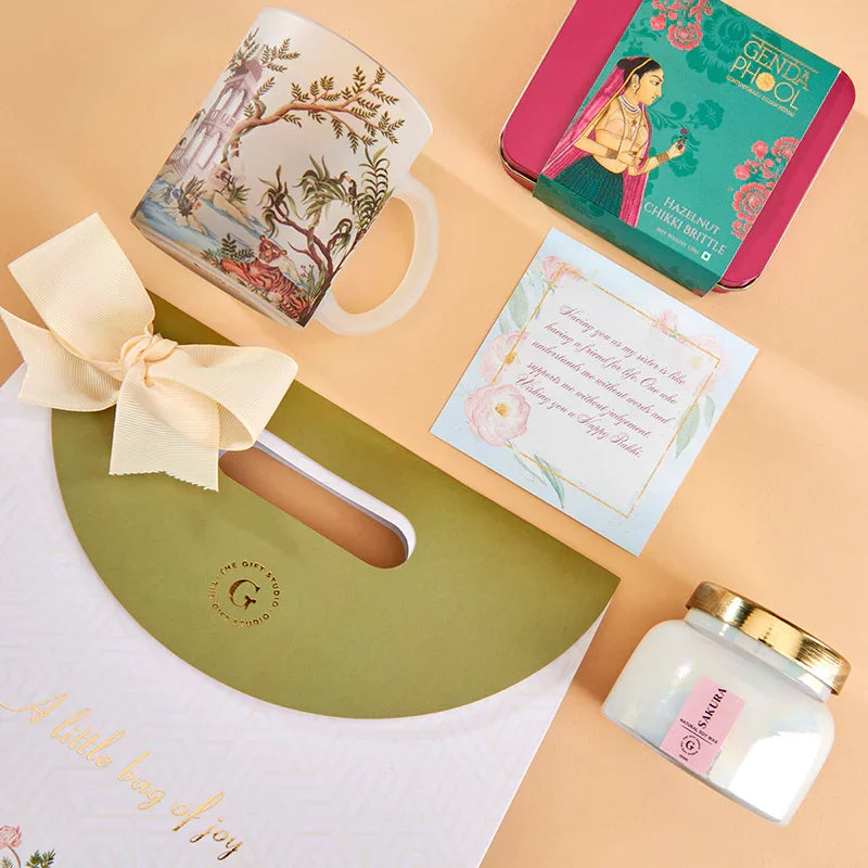 Fragrant Hamper for Sister_The Gift Studio