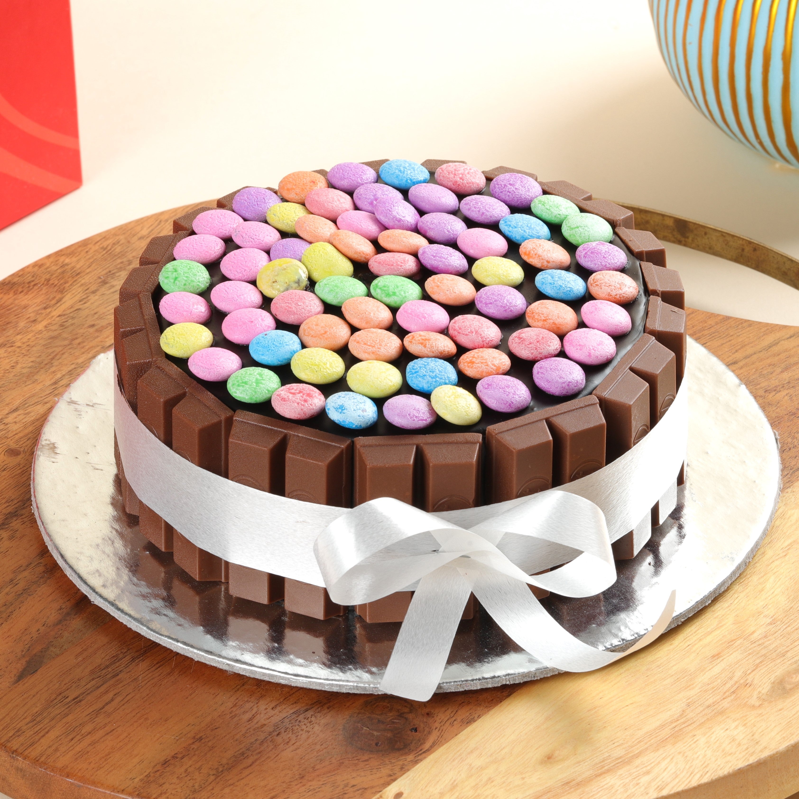 Order Chocolate Kitkat Cake Online | Buy & Send Chocolate Kitkat Cake Same  Day