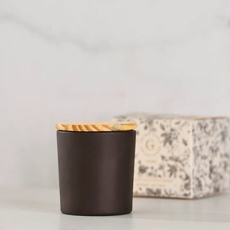 Matte Black Candle 35 Hrs- Black Amber