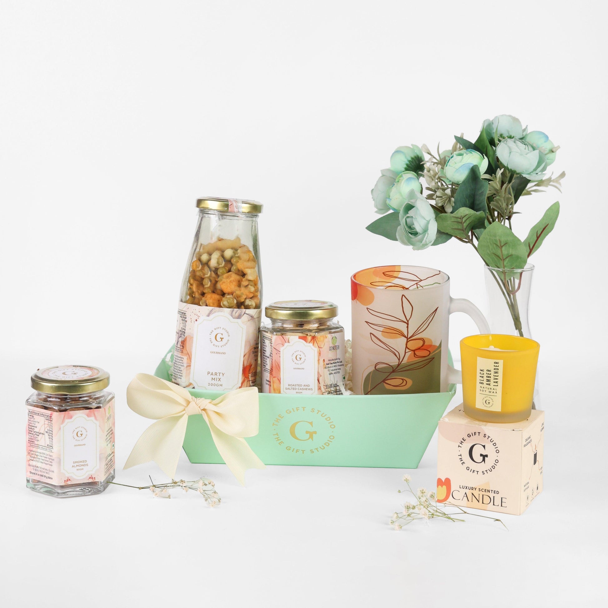 Munchy treats Hamper - The Gift Studio