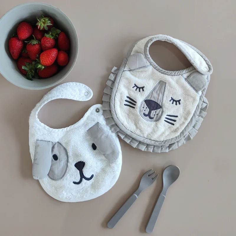 Newborn Bib - Lion