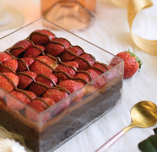 Nutella Berry Cube Cake