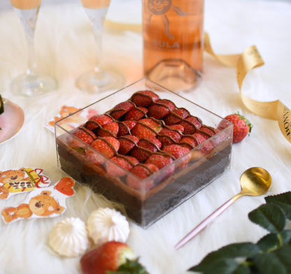 Nutella Berry Cube Cake