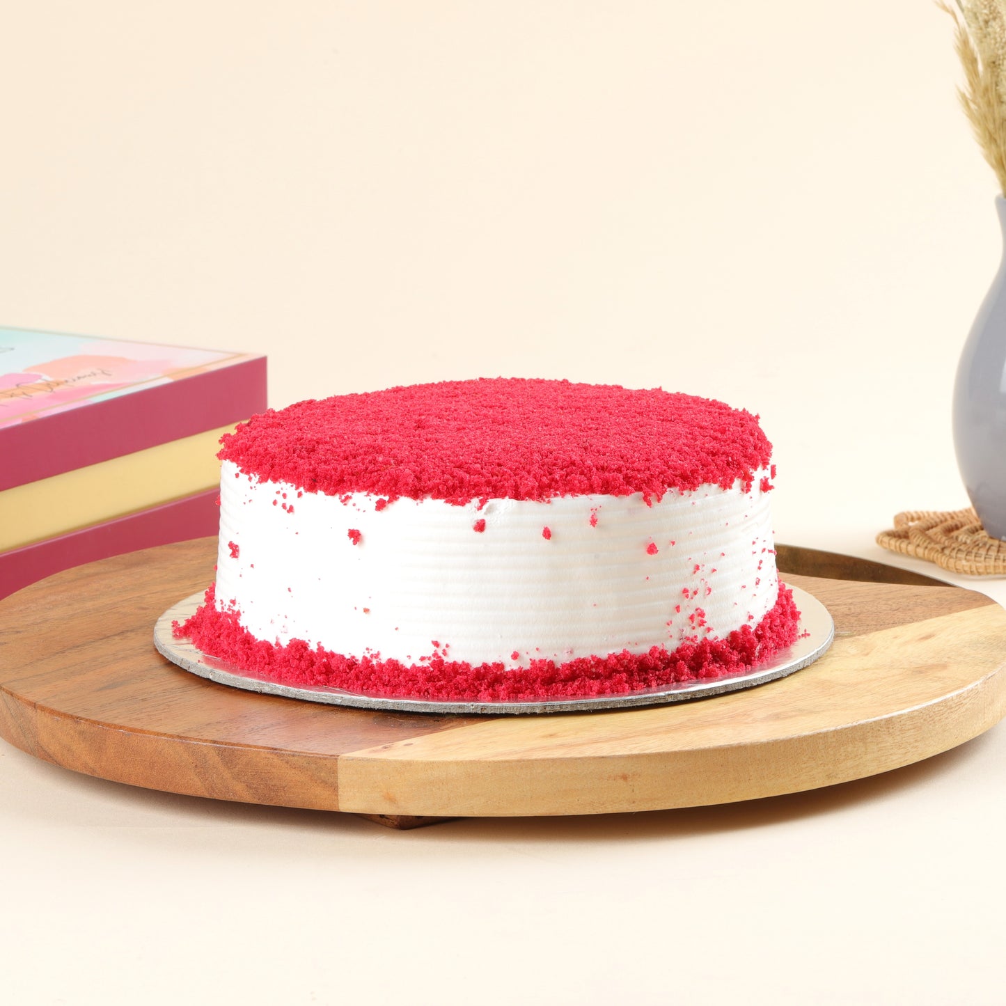 Red Velvet Fresh Cream Cake