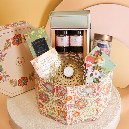 Regal Threads - Return Gift for Sister