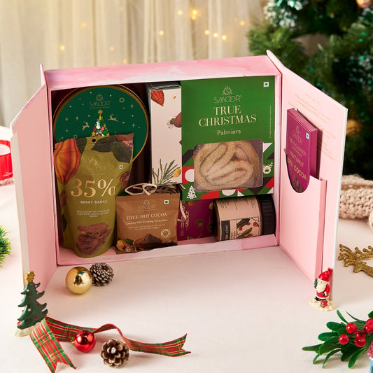 Smoor Holiday Love Hamper