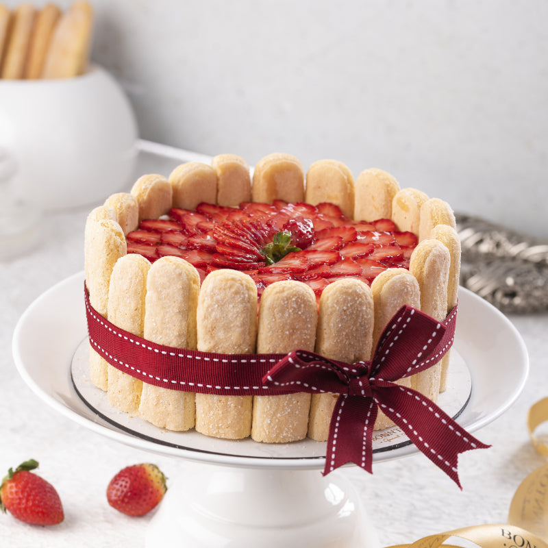 Strawberry Misu Cake-1 Pound