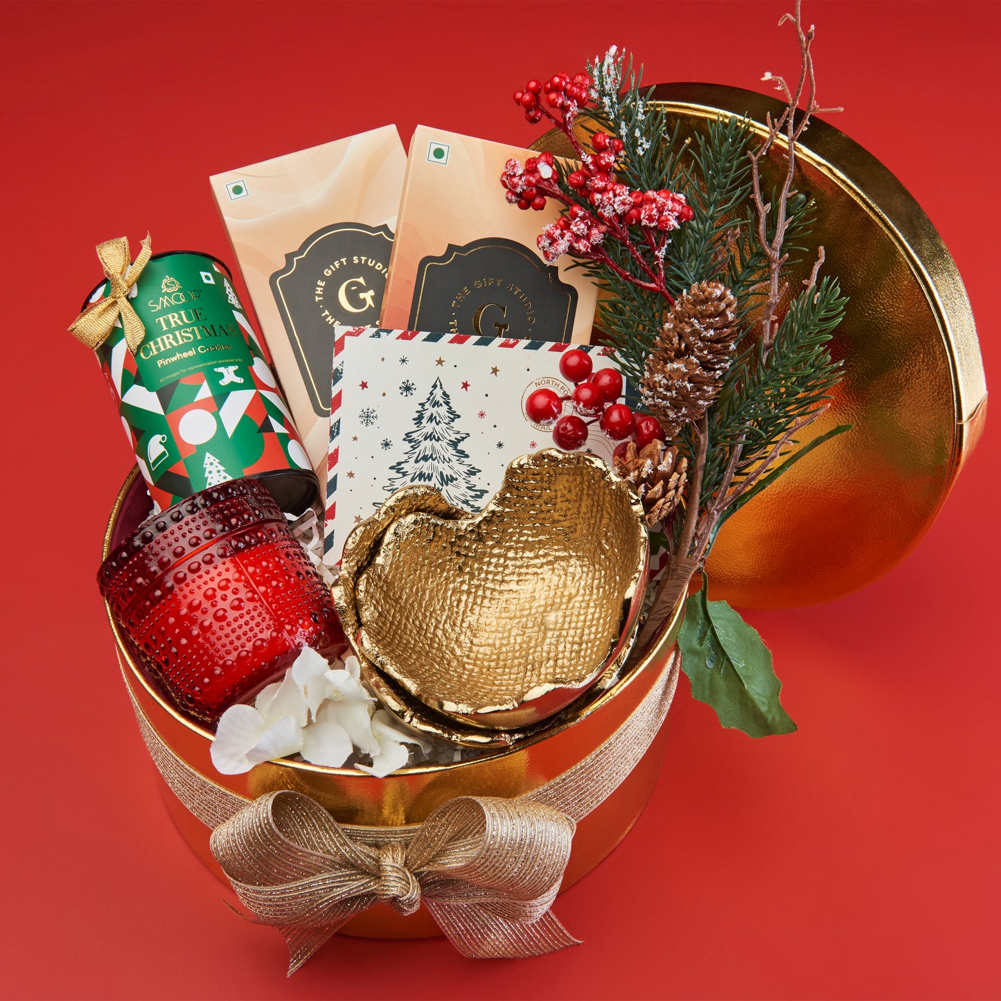 The Enchanted Christmas Magic Moments Box