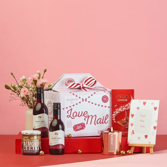 Toast To Love Hamper